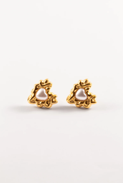 Golden melting heart-shaped earrings